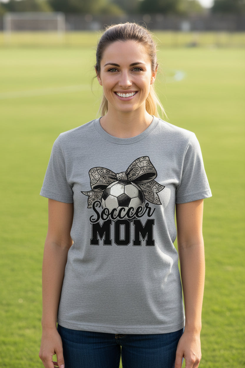 Soccer Mom Life – Chic Bow Game Day Statement T-Shirt ATHLETIC HEATHER - 6004 - FRONT