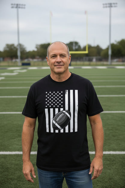 USA Football Flag Design - Patriotic Athlete & Football Lover T-Shirt for Men BLACK - FRONT
